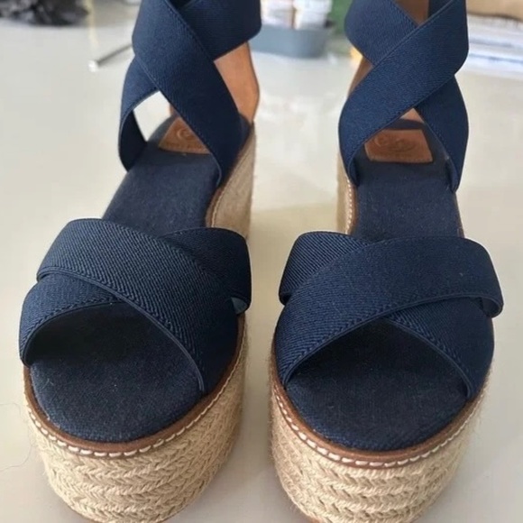NWOT Tory Burch Frieda Espadrilles Navy Blue - Picture 4 of 7